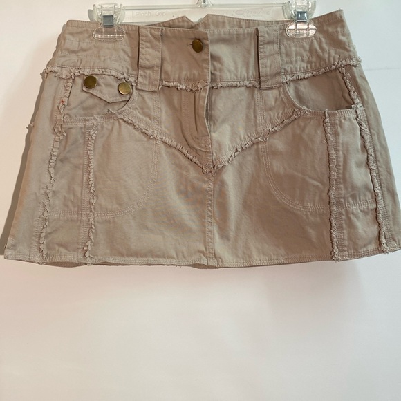 Nice Concept - beige mini skirt. Size M - Picture 1 of 8